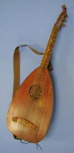 Lute Guitar